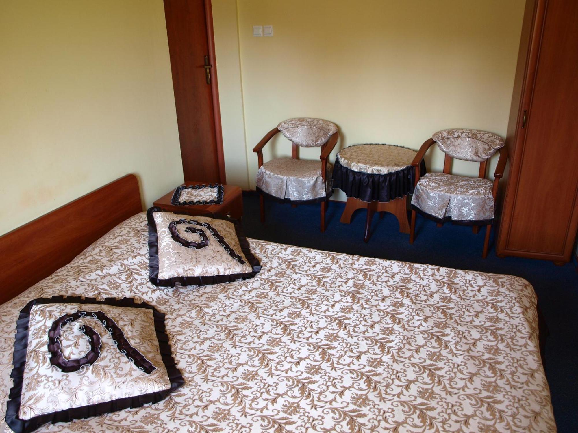 Hotel Okatex Żagań Buitenkant foto